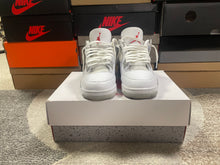 Load image into Gallery viewer, Jordan 4 “White Oreo”
