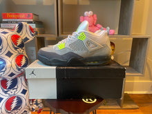 Load image into Gallery viewer, VNDS Jordan 4 “Neon 95”
