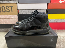 Load image into Gallery viewer, Jordan 11 “Cap and Gown”
