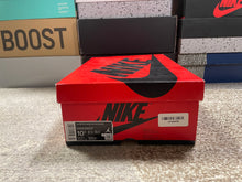 Load image into Gallery viewer, Jordan 1 "Fearless"
