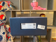 Load image into Gallery viewer, Christian Dior B22 Sneakers
