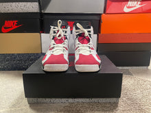 Load image into Gallery viewer, Jordan 6 “Carmine”
