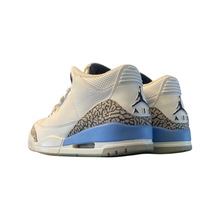 Load image into Gallery viewer, Jordan 3 “UNC”
