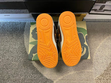 Load image into Gallery viewer, Bapesta M2 Low
