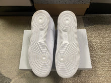 Load image into Gallery viewer, VNDS Nike Air Force 1 “Triple White”
