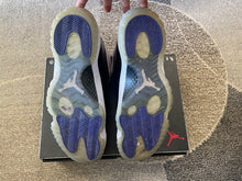 Load image into Gallery viewer, Jordan 11 “Concord”
