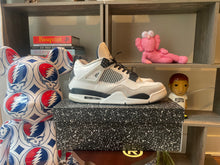 Load image into Gallery viewer, Jordan 4 “Military Black”
