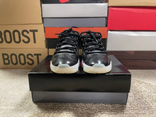Load image into Gallery viewer, Jordan 11 Low “72-10”
