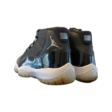 Load image into Gallery viewer, Jordan 11 “Jubilee”
