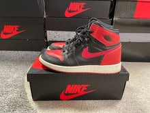 Load image into Gallery viewer, Jordan 1 “Banned”
