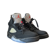 Load image into Gallery viewer, VNDS Jordan 5 “Black Metallic”
