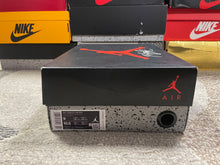 Load image into Gallery viewer, Jordan 4 “Cool Grey”
