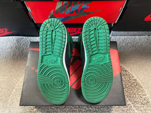 Load image into Gallery viewer, Jordan 1 “Pine Green”

