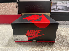 Load image into Gallery viewer, Jordan 1 “Pine Green”
