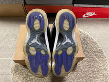 Load image into Gallery viewer, Jordan 11 “Concord”
