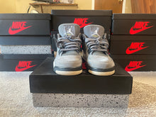Load image into Gallery viewer, Jordan 4 “Cool Grey”
