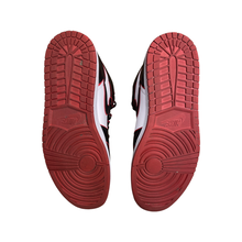 Load image into Gallery viewer, Jordan 1 “Bloodline”
