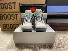 Load image into Gallery viewer, Jordan 5 “Green Bean”
