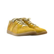 Load image into Gallery viewer, Masion Margiela “Sunflower”
