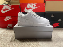 Load image into Gallery viewer, VNDS Nike Air Force 1 “Triple White”
