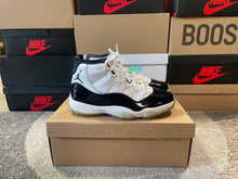 Load image into Gallery viewer, Jordan 11 “Concord”
