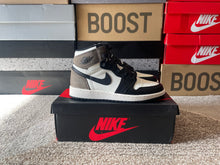 Load image into Gallery viewer, VNDS Jordan 1 “Mocha”
