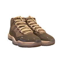 Load image into Gallery viewer, Jordan 11 “Cool Grey”
