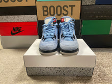 Load image into Gallery viewer, Jordan 4 “University Blue”
