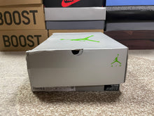 Load image into Gallery viewer, Jordan 5 “Green Bean”
