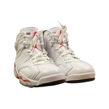 Load image into Gallery viewer, Jordan 6 “Red Oreo”
