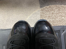Load image into Gallery viewer, Jordan 11 “Cap and Gown”

