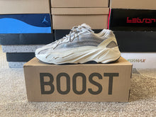 Load image into Gallery viewer, VNDS Yeezy 700 “Static”
