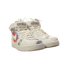 Load image into Gallery viewer, Nike Air Force 1 Mid “Supreme”
