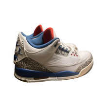 Load image into Gallery viewer, Jordan 3 “True Blue”
