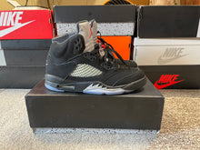 Load image into Gallery viewer, VNDS Jordan 5 “Black Metallic”
