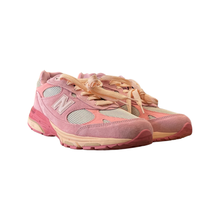 Load image into Gallery viewer, VNDS New Balance x JFG “Performance Art Pink”
