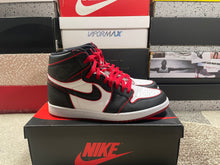 Load image into Gallery viewer, Jordan 1 “Bloodline”
