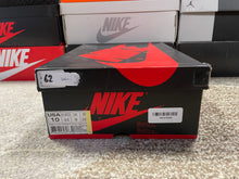 Load image into Gallery viewer, Jordan 1 “Storm Blue”
