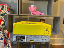 Load image into Gallery viewer, Jordan 4 “Lightning”
