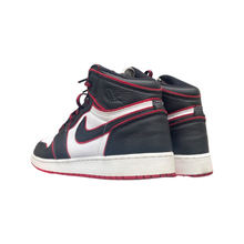 Load image into Gallery viewer, Jordan 1 “Bloodline”
